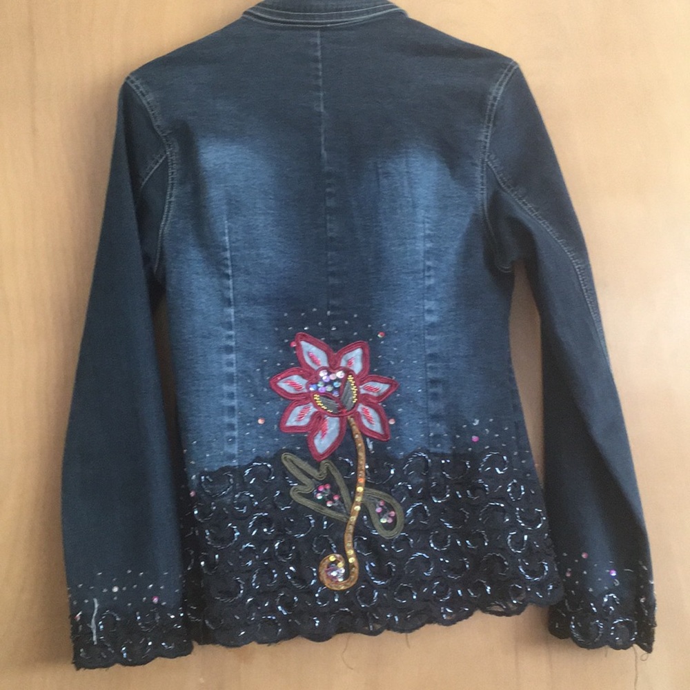 Jean jacket - Picture 3 of 5